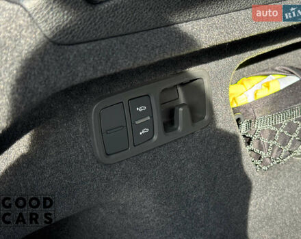 Серый Ауди SQ8, объемом двигателя 4 л и пробегом 15 тыс. км за 120000 $, фото 18 на Automoto.ua