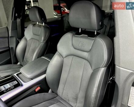 Серый Ауди SQ8, объемом двигателя 4 л и пробегом 47 тыс. км за 98000 $, фото 22 на Automoto.ua