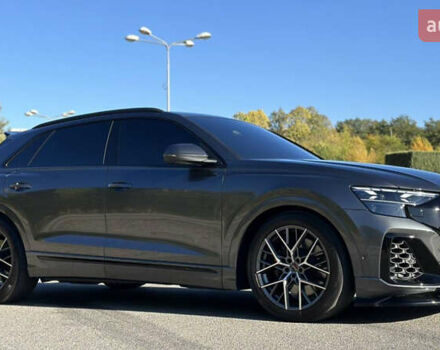 Серый Ауди SQ8, объемом двигателя 4 л и пробегом 31 тыс. км за 109000 $, фото 2 на Automoto.ua