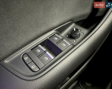 Серый Ауди SQ8, объемом двигателя 4 л и пробегом 47 тыс. км за 98000 $, фото 50 на Automoto.ua