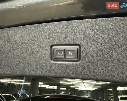 Серый Ауди SQ8, объемом двигателя 4 л и пробегом 47 тыс. км за 98000 $, фото 30 на Automoto.ua
