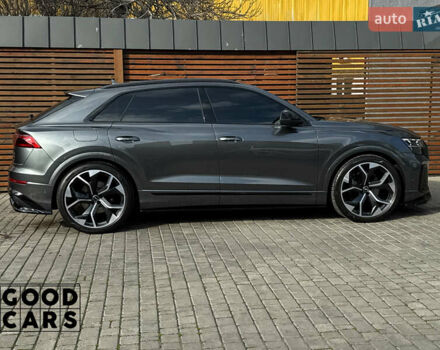 Серый Ауди SQ8, объемом двигателя 4 л и пробегом 15 тыс. км за 120000 $, фото 7 на Automoto.ua