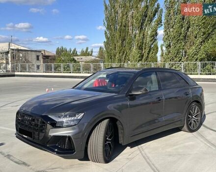 Серый Ауди SQ8, объемом двигателя 4 л и пробегом 41 тыс. км за 77000 $, фото 1 на Automoto.ua