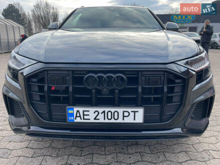 Ауди SQ8 2021 в Киеве на Automoto.ua Серый Ауди SQ8, объемом двигателя 0 л и пробегом 43 тыс. км за 101000 $, фото 1 на Automoto.ua