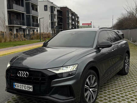 Сірий Ауді SQ8, об'ємом двигуна 4 л та пробігом 98 тис. км за 73000 $, фото 1 на Automoto.ua