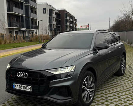 Серый Ауди SQ8, объемом двигателя 4 л и пробегом 98 тыс. км за 73000 $, фото 1 на Automoto.ua
