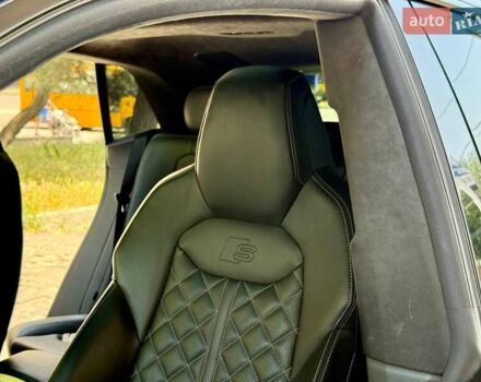 Синій Ауді SQ8, об'ємом двигуна 4 л та пробігом 94 тис. км за 89000 $, фото 21 на Automoto.ua