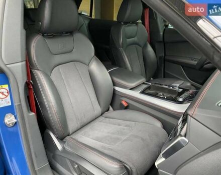 Синій Ауді SQ8, об'ємом двигуна 4 л та пробігом 44 тис. км за 115000 $, фото 29 на Automoto.ua