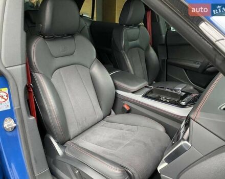 Синій Ауді SQ8, об'ємом двигуна 4 л та пробігом 44 тис. км за 115000 $, фото 30 на Automoto.ua