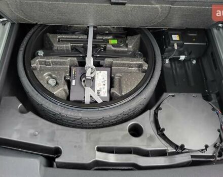 Ауди SQ8 2025 в Хмельницком на Automoto.ua Синий Ауди SQ8, объемом двигателя 4 л и пробегом 15 тыс. км за 143000 $, фото 51 на Automoto.ua