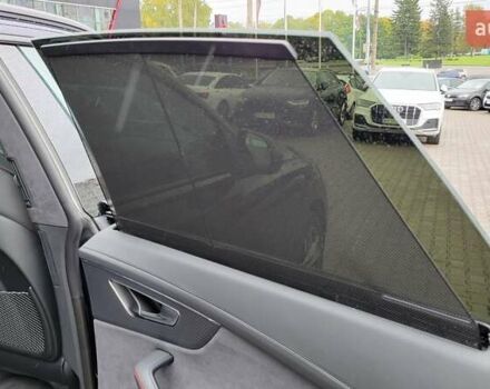 Ауди SQ8 2025 в Хмельницком на Automoto.ua Синий Ауди SQ8, объемом двигателя 4 л и пробегом 15 тыс. км за 143000 $, фото 41 на Automoto.ua