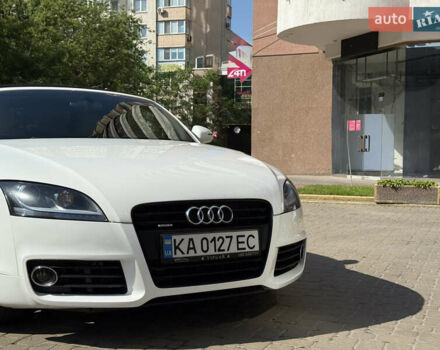 Білий Ауді TT, об'ємом двигуна 1.98 л та пробігом 114 тис. км за 13000 $, фото 5 на Automoto.ua