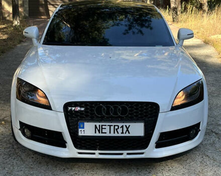 Белый Ауди ТТ, объемом двигателя 1.98 л и пробегом 138 тыс. км за 13000 $, фото 4 на Automoto.ua