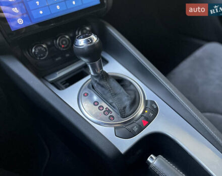 Белый Ауди ТТ, объемом двигателя 1.98 л и пробегом 138 тыс. км за 13000 $, фото 12 на Automoto.ua