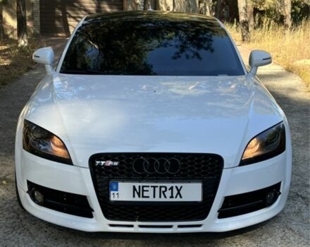 Белый Ауди ТТ, объемом двигателя 2 л и пробегом 138 тыс. км за 12900 $, фото 3 на Automoto.ua