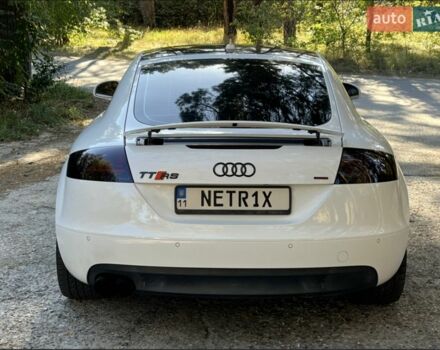 Белый Ауди ТТ, объемом двигателя 2 л и пробегом 138 тыс. км за 12900 $, фото 2 на Automoto.ua