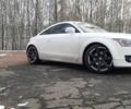 Білий Ауді TT, об'ємом двигуна 2 л та пробігом 140 тис. км за 11483 $, фото 1 на Automoto.ua