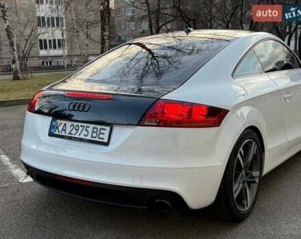 Білий Ауді TT, об'ємом двигуна 1.98 л та пробігом 184 тис. км за 13800 $, фото 5 на Automoto.ua