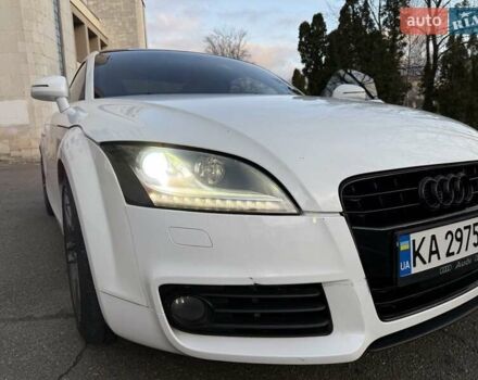 Білий Ауді TT, об'ємом двигуна 1.98 л та пробігом 184 тис. км за 13800 $, фото 9 на Automoto.ua
