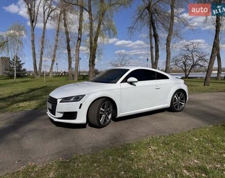 Білий Ауді TT, об'ємом двигуна 1.98 л та пробігом 119 тис. км за 26500 $, фото 5 на Automoto.ua
