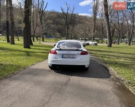 Білий Ауді TT, об'ємом двигуна 1.98 л та пробігом 119 тис. км за 26500 $, фото 36 на Automoto.ua