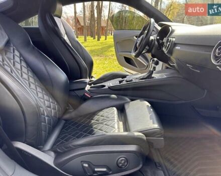 Білий Ауді TT, об'ємом двигуна 1.98 л та пробігом 119 тис. км за 26500 $, фото 45 на Automoto.ua