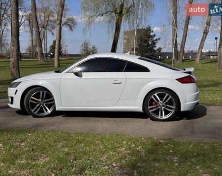 Білий Ауді TT, об'ємом двигуна 1.98 л та пробігом 119 тис. км за 26500 $, фото 4 на Automoto.ua