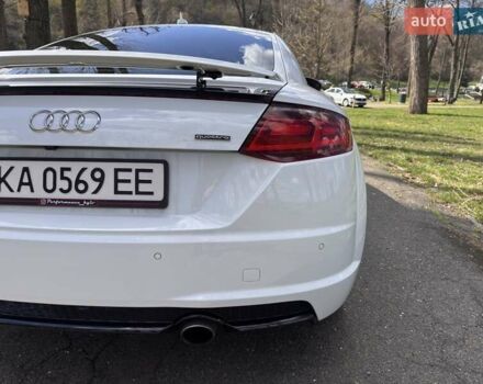 Білий Ауді TT, об'ємом двигуна 1.98 л та пробігом 119 тис. км за 26500 $, фото 38 на Automoto.ua