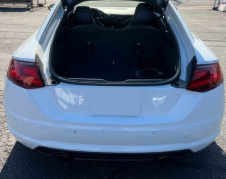 Белый Ауди ТТ, объемом двигателя 2 л и пробегом 76 тыс. км за 10900 $, фото 9 на Automoto.ua