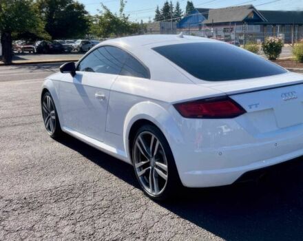 Белый Ауди ТТ, объемом двигателя 2 л и пробегом 76 тыс. км за 10900 $, фото 4 на Automoto.ua