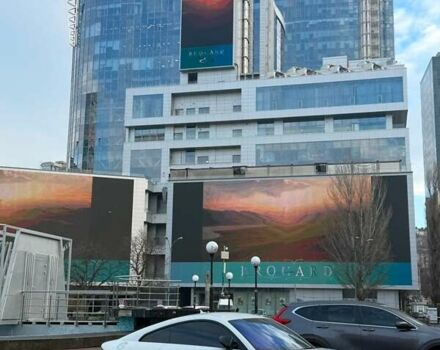 Белый Ауди ТТ, объемом двигателя 2 л и пробегом 107 тыс. км за 25000 $, фото 1 на Automoto.ua