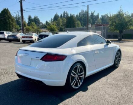 Белый Ауди ТТ, объемом двигателя 2 л и пробегом 76 тыс. км за 10900 $, фото 5 на Automoto.ua