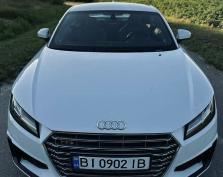 Білий Ауді TT, об'ємом двигуна 1.98 л та пробігом 95 тис. км за 21999 $, фото 4 на Automoto.ua