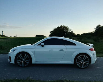 Білий Ауді TT, об'ємом двигуна 1.98 л та пробігом 95 тис. км за 21999 $, фото 1 на Automoto.ua