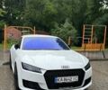 Белый Ауди ТТ, объемом двигателя 2 л и пробегом 107 тыс. км за 25000 $, фото 2 на Automoto.ua