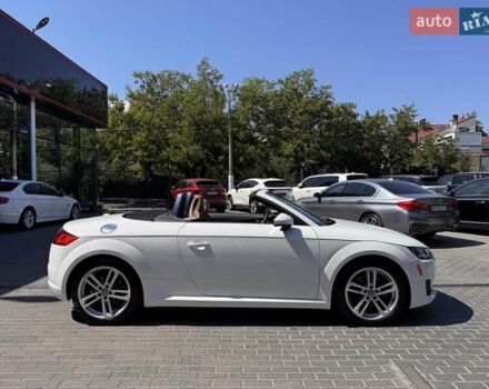 Білий Ауді TT, об'ємом двигуна 1.98 л та пробігом 71 тис. км за 25900 $, фото 7 на Automoto.ua