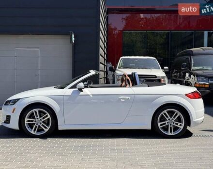 Білий Ауді TT, об'ємом двигуна 1.98 л та пробігом 71 тис. км за 25900 $, фото 3 на Automoto.ua