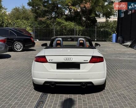 Білий Ауді TT, об'ємом двигуна 1.98 л та пробігом 71 тис. км за 25900 $, фото 5 на Automoto.ua