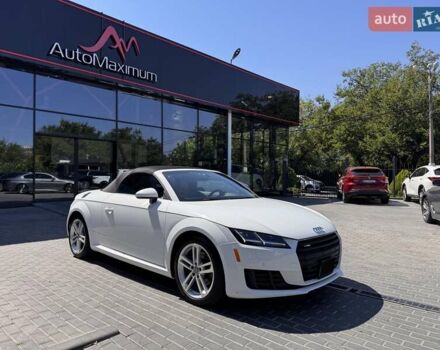 Білий Ауді TT, об'ємом двигуна 1.98 л та пробігом 71 тис. км за 25900 $, фото 8 на Automoto.ua