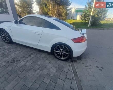 Білий Ауді TT, об'ємом двигуна 2 л та пробігом 287 тис. км за 9600 $, фото 1 на Automoto.ua