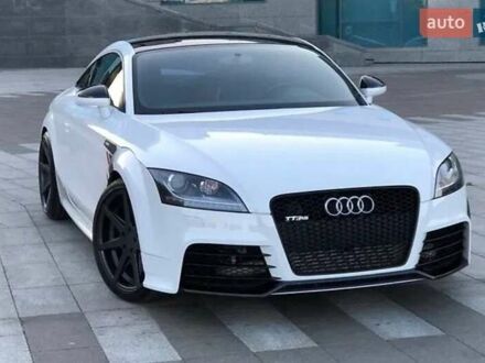 Ауди ТТ 2010 в Днепре (Днепропетровске) на Automoto.ua Белый Ауди ТТ, объемом двигателя 1.98 л и пробегом 69 тыс. км за 16000 $, фото 1 на Automoto.ua