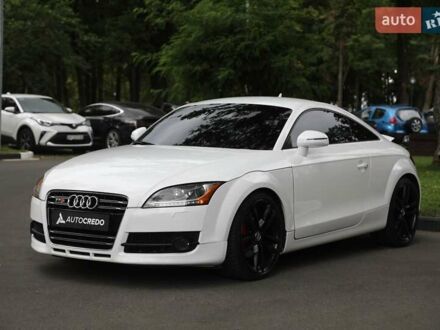 Ауди ТТ 2011 в Харькове на Automoto.ua Белый Ауди ТТ, объемом двигателя 1.98 л и пробегом 143 тыс. км за 16000 $, фото 1 на Automoto.ua
