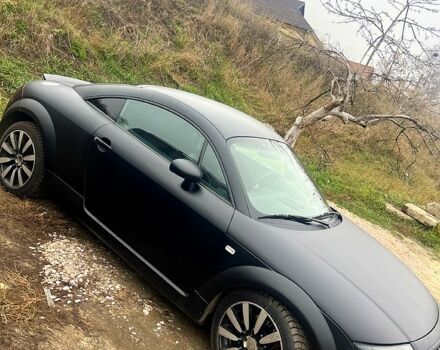 Черный Ауди ТТ, объемом двигателя 1.8 л и пробегом 280 тыс. км за 6500 $, фото 2 на Automoto.ua