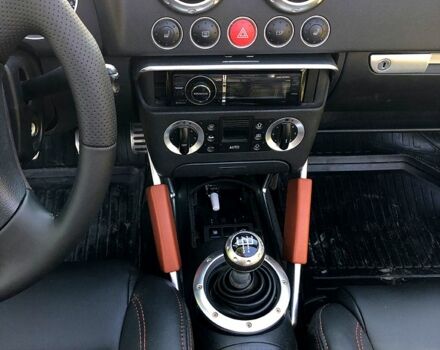 Чорний Ауді TT, об'ємом двигуна 1.8 л та пробігом 279 тис. км за 5999 $, фото 3 на Automoto.ua