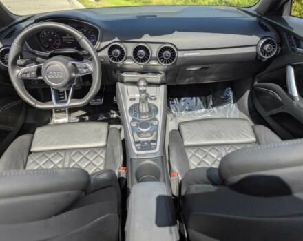 Чорний Ауді TT, об'ємом двигуна 2 л та пробігом 76 тис. км за 16200 $, фото 12 на Automoto.ua