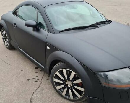 Черный Ауди ТТ, объемом двигателя 1.8 л и пробегом 283 тыс. км за 5700 $, фото 16 на Automoto.ua