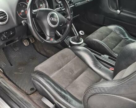 Черный Ауди ТТ, объемом двигателя 1.8 л и пробегом 283 тыс. км за 5700 $, фото 12 на Automoto.ua