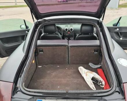 Черный Ауди ТТ, объемом двигателя 1.8 л и пробегом 283 тыс. км за 5700 $, фото 9 на Automoto.ua