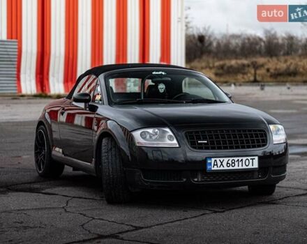 Черный Ауди ТТ, объемом двигателя 1.8 л и пробегом 262 тыс. км за 8000 $, фото 3 на Automoto.ua