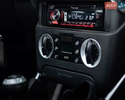 Черный Ауди ТТ, объемом двигателя 1.8 л и пробегом 262 тыс. км за 8000 $, фото 40 на Automoto.ua